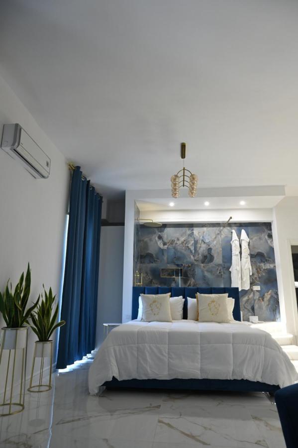 Nm Luxury Suites Помпеї Екстер'єр фото